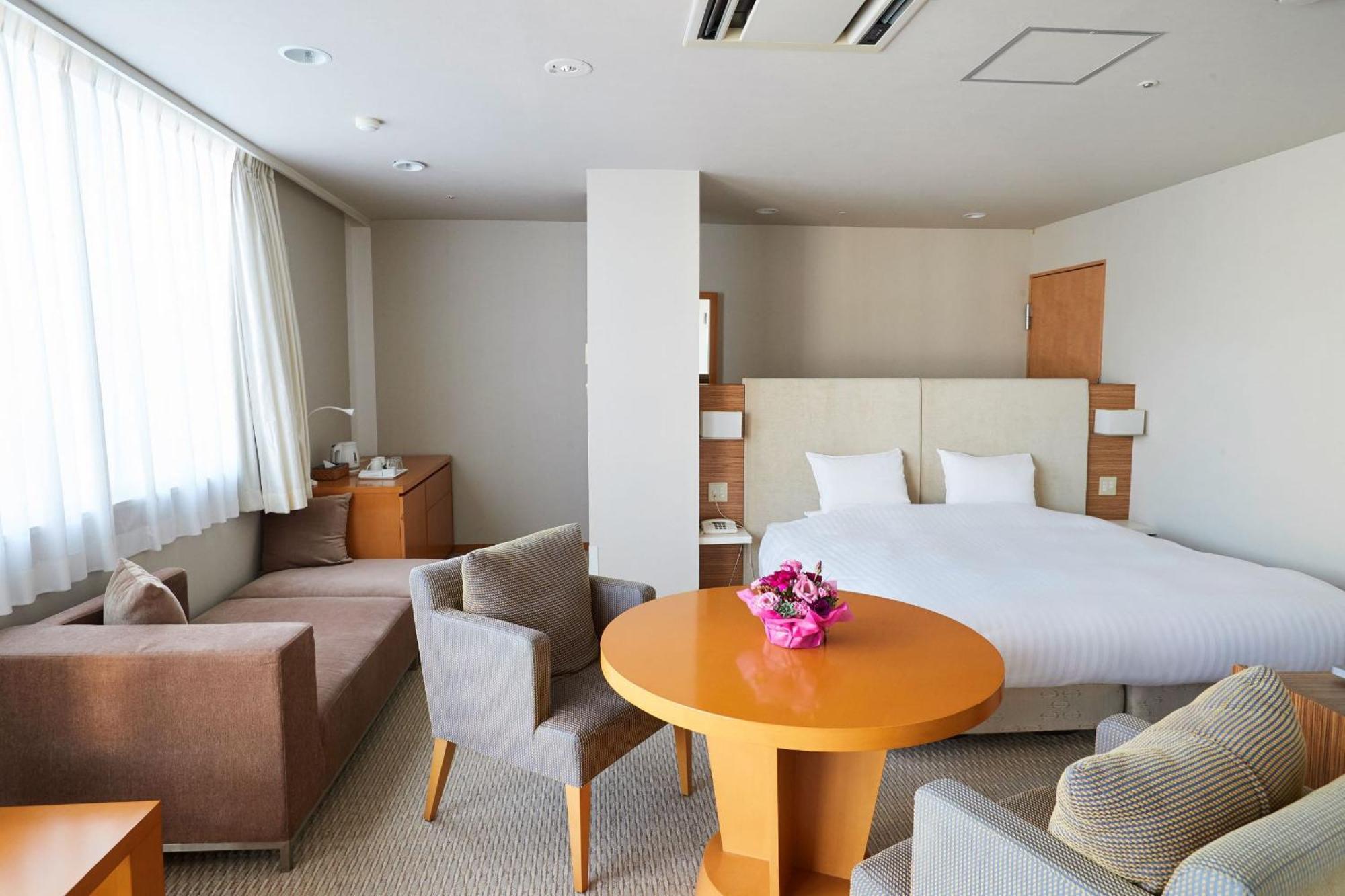 Hotel Crystal Palace Hitachinaka Εξωτερικό φωτογραφία